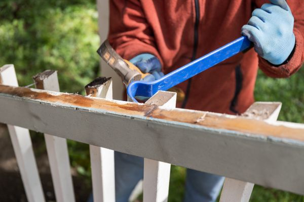 Deck Railing Replacement in Issaquah