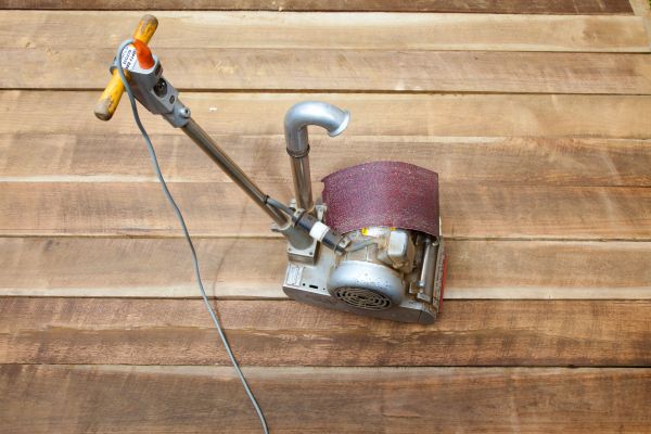 Veranda Sanding in Issaquah